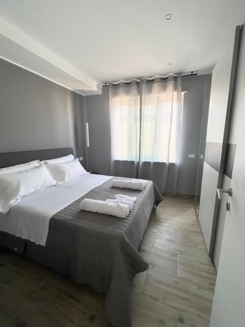 Aqua B&B - Rooms And Apartments มิลาซโซ ภายนอก รูปภาพ